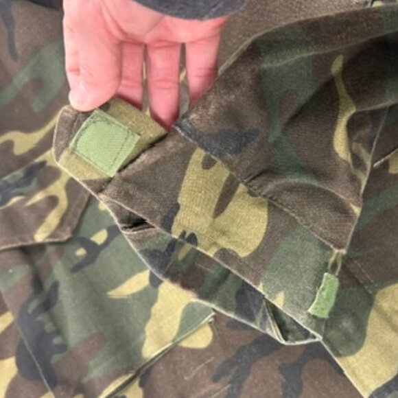 Vintage M-65 Field Jacket – Camo Military Coat | Rugged Tactical Utility - XL - Picture 5 of 7